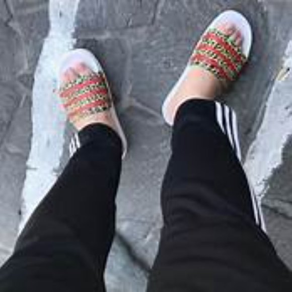 Sandals_&_Flip_Flops